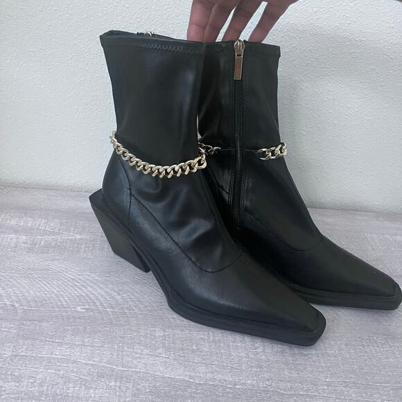 ASOS Design Black Western Ankle Boots with Gold Chain - Size 8 NWOB - Picture 5 of 7